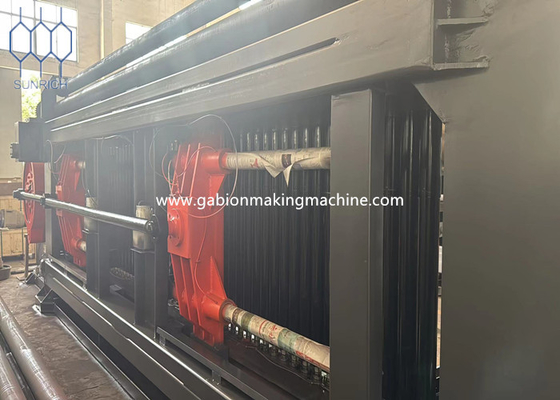 กว้างเส้นใยที่สามารถปรับแต่งได้ กว้าง 1.6mm-4.0mm Gabion Machine Mesh ขนาด 105x125mm